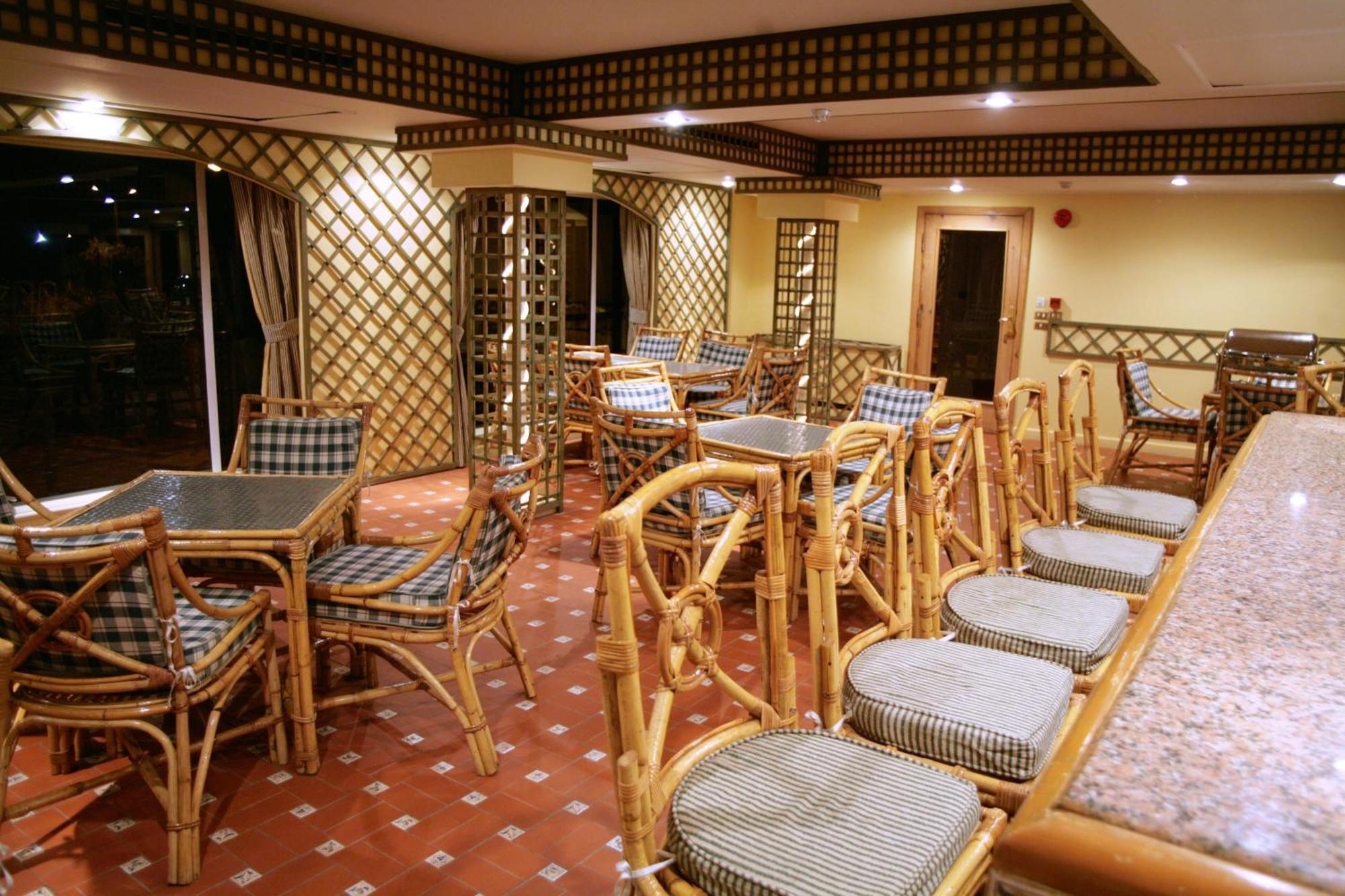 Mövenpick Prince Abbas Lake Nasser Monday Four Nights Aswan Friday Three nights Abu-Simbel Exterior foto